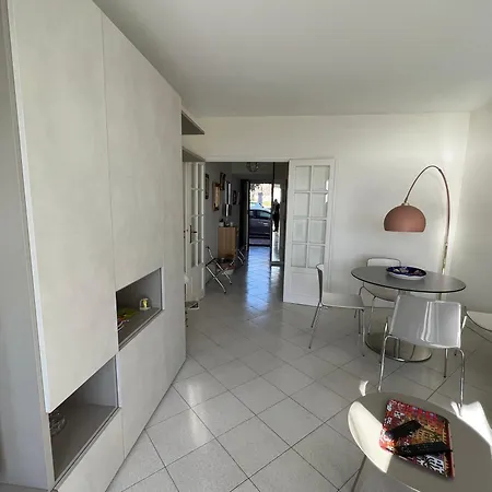 Le Pamela Face A La Apartament Mentona