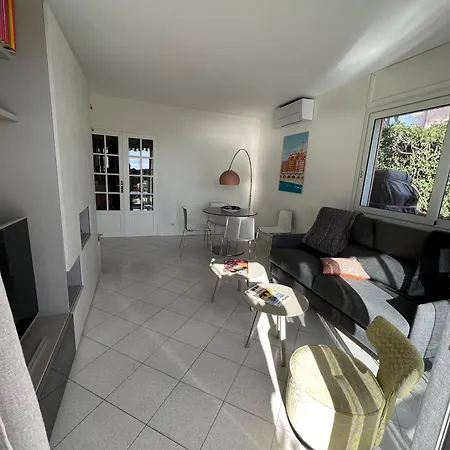 Le Pamela Face A La Appartement