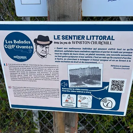 Le Pamela Face A La *