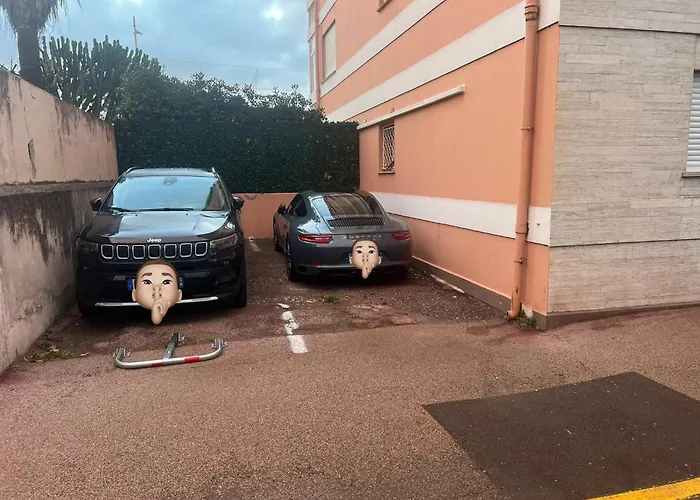 Le Pamela Face A La 芒通