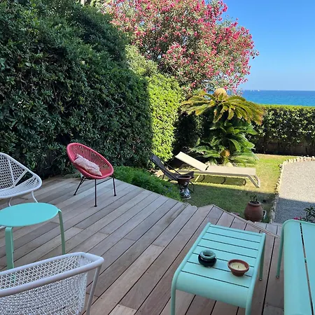 Le Pamela Face A La 公寓 *