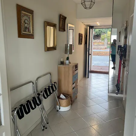 Le Pamela Face A La * Menton