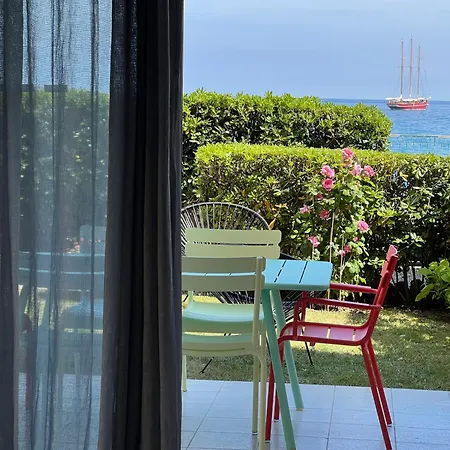 Le Pamela Face A La 公寓 *