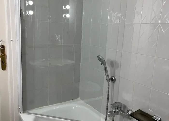 Le Pamela Face A La Apartment *