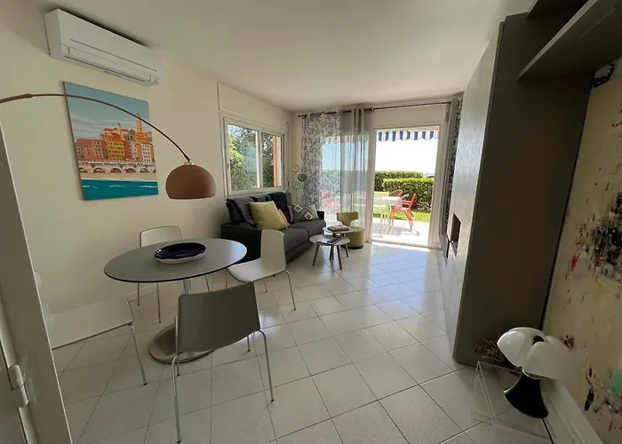 Apartment Le Pamela Face A La