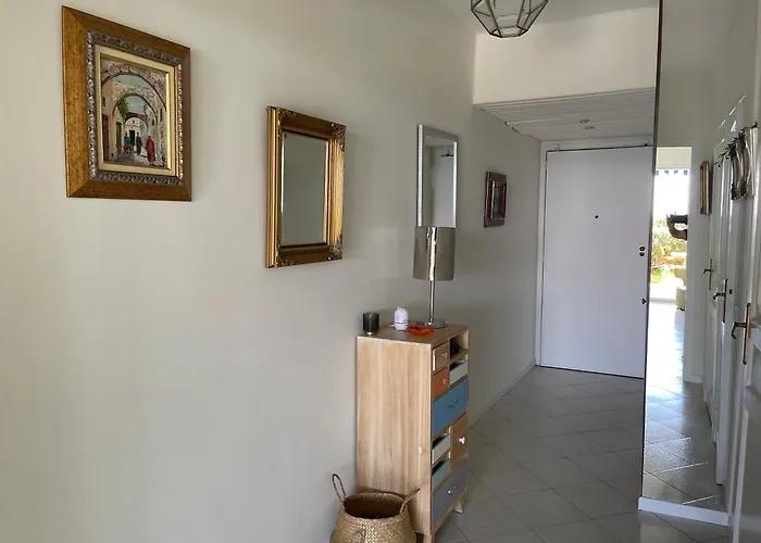 Le Pamela Face A La *