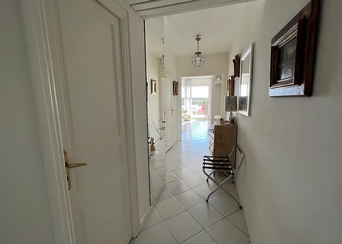 Le Pamela Face A La * Menton